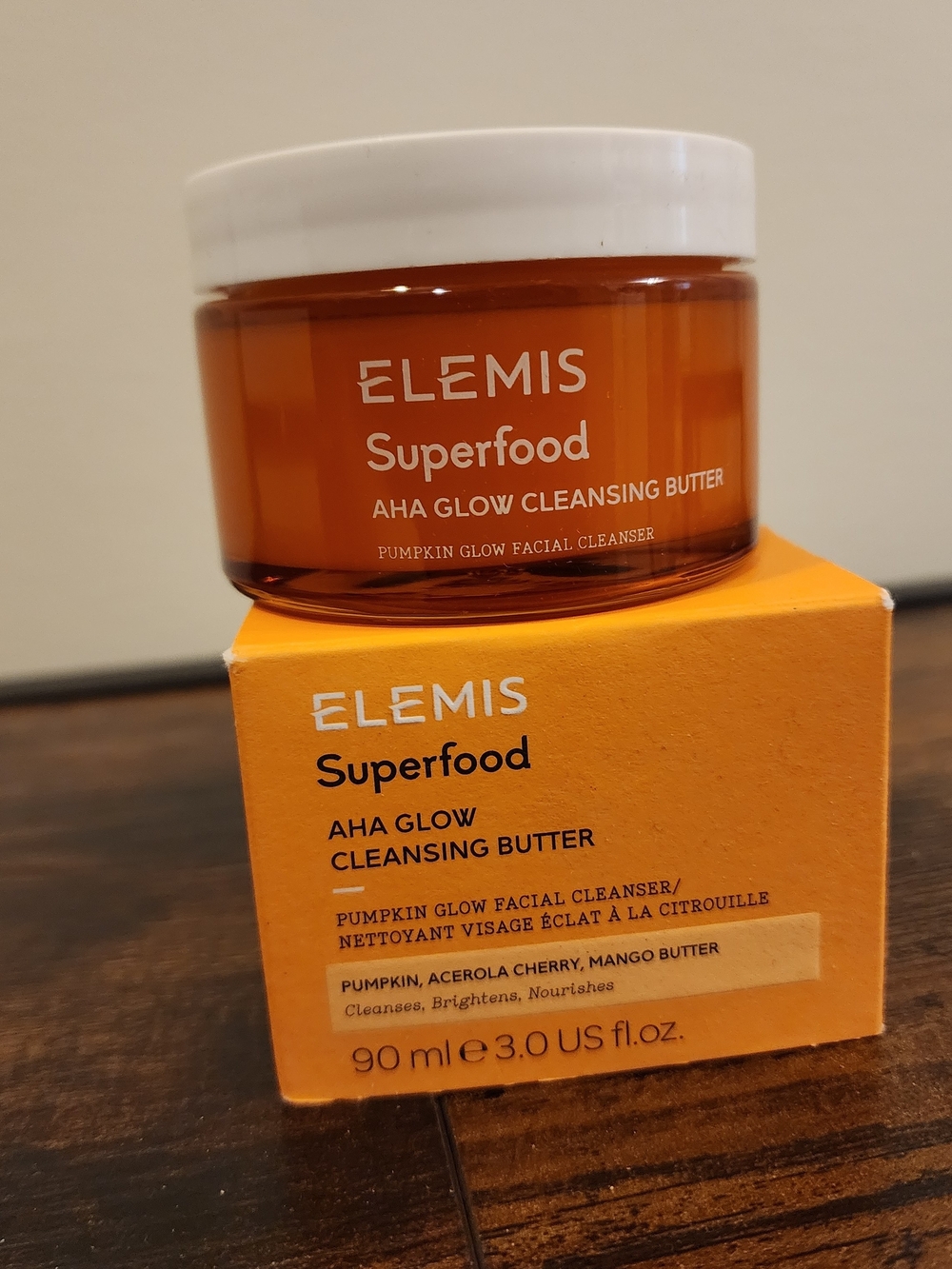 ELEMIS Superfood AHA Glow Cleansing Butter